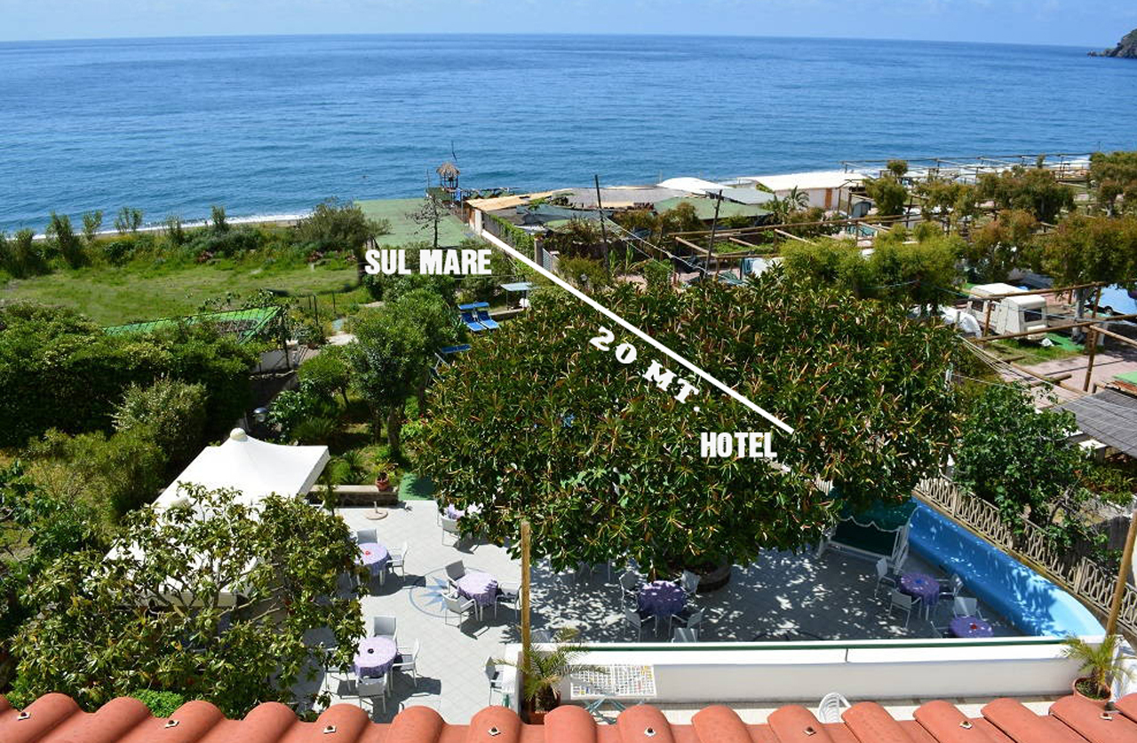 discesaischia-hotel-maronti.jpg