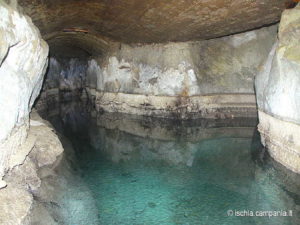 Terme Cavascura con grotta grande
